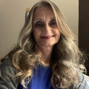 Meet your Posher, Becky